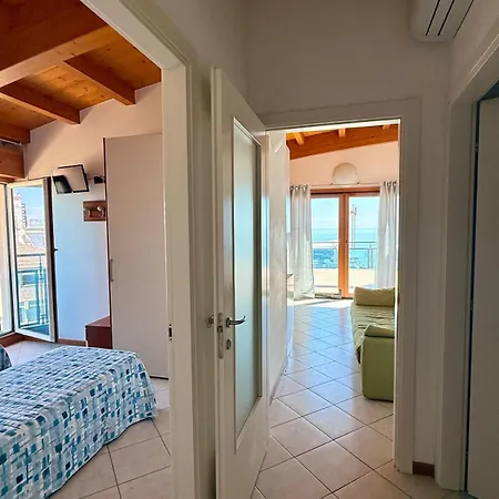 Monaco Apartment *